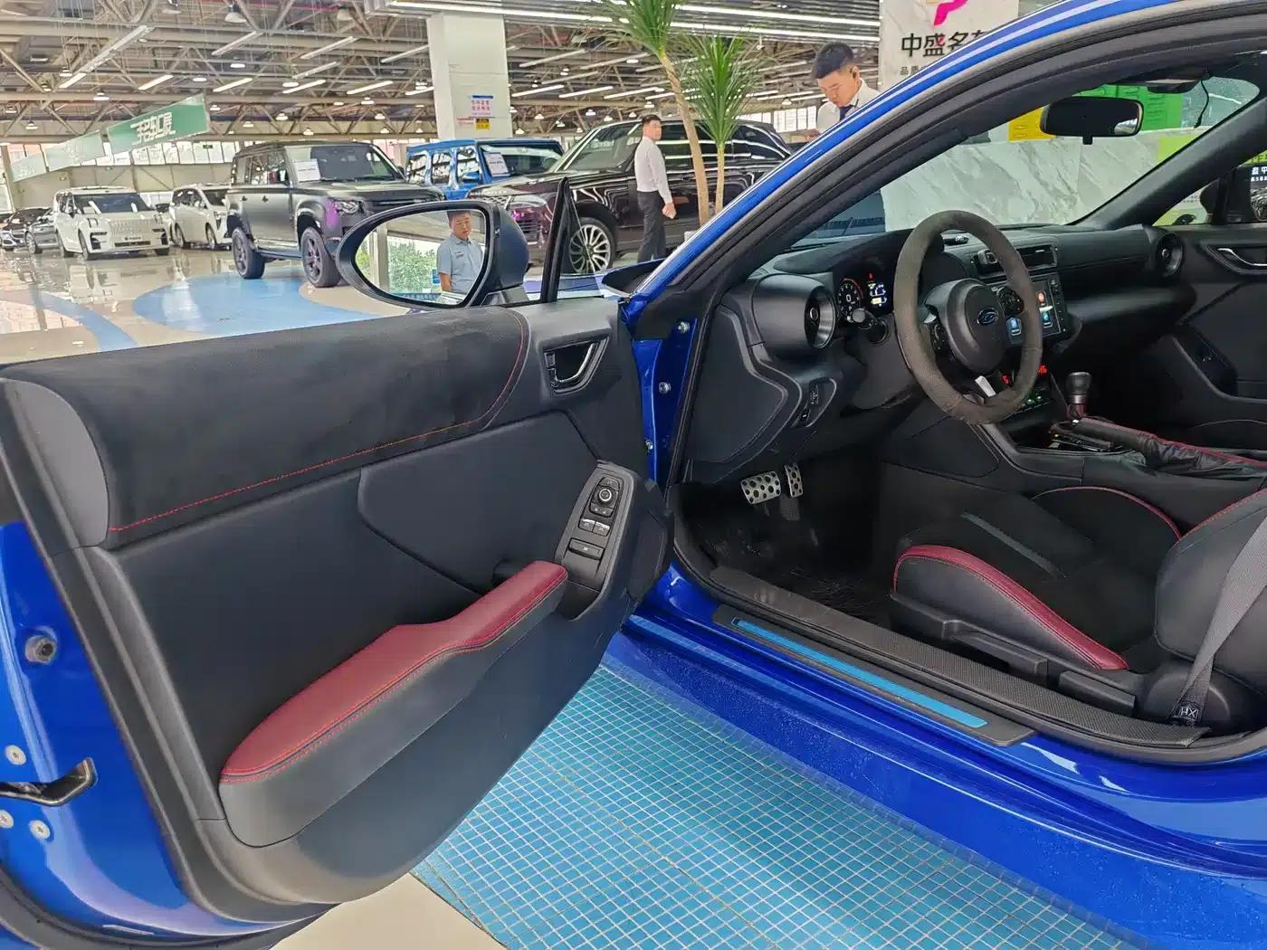 2025 Subaru BRZ 2.4L Automatic EyeSight STI Sport — миниатюра 4