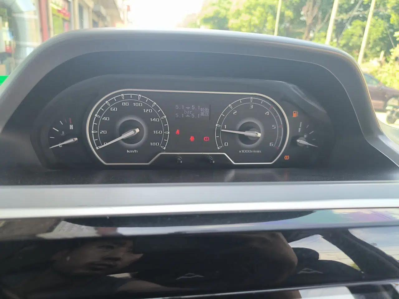 SAIC MAXUS Xintu V80 2019 2.5T Classic Edition 6-Speed Manual – Aoyuntong Short Wheelbase Mid-Height Design 5/6 Seats — миниатюра 11