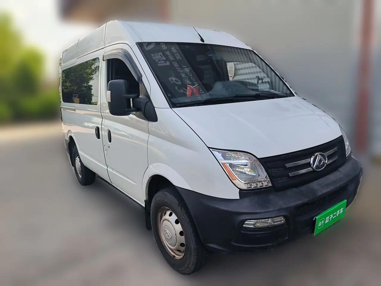 SAIC MAXUS Xintu V80 2019 2.5T Classic Edition 6-Speed Manual – Aoyuntong Short Wheelbase Mid-Height Design 5/6 Seats — миниатюра 3