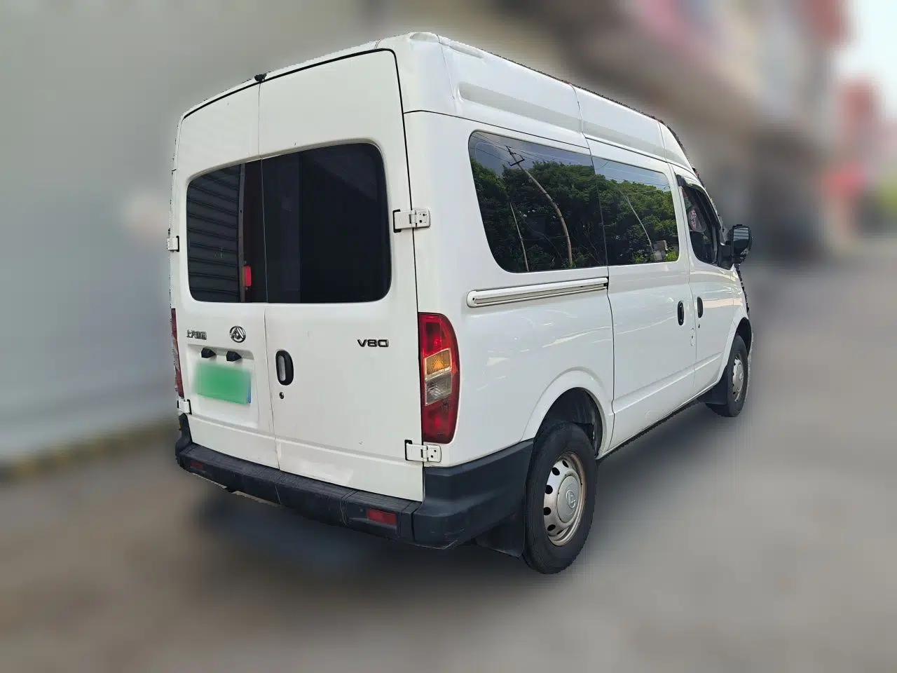 SAIC MAXUS Xintu V80 2019 2.5T Classic Edition 6-Speed Manual – Aoyuntong Short Wheelbase Mid-Height Design 5/6 Seats — миниатюра 6