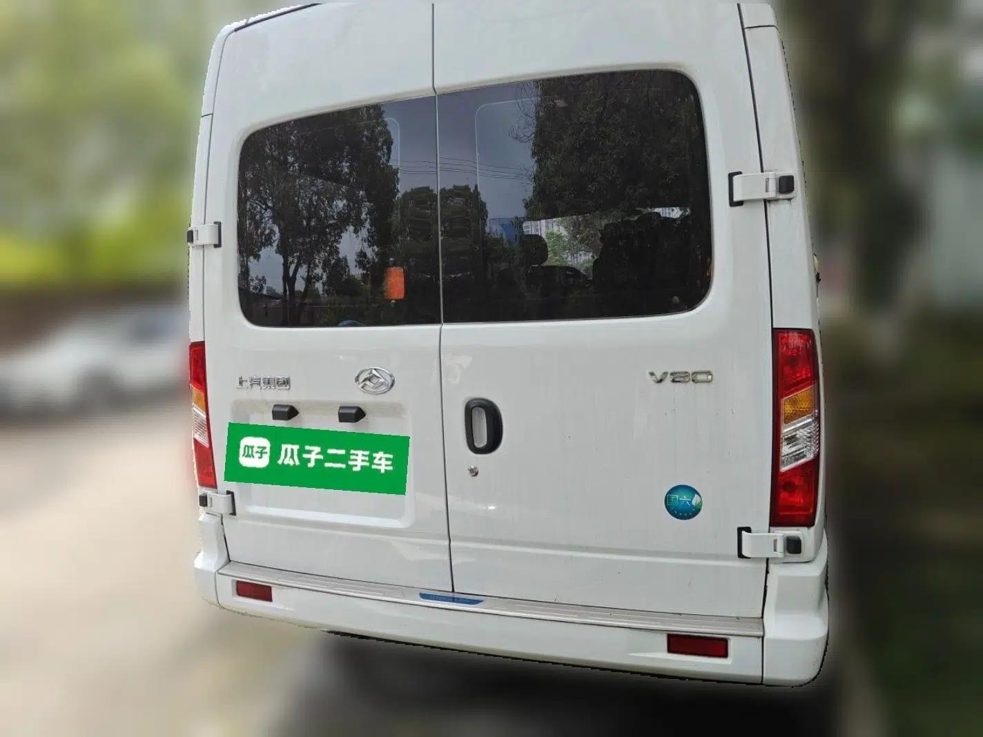 SAIC MAXUS Xintu V80 2023 2.0T Manual Classic Aoyuntong Short Wheelbase Mid-Roof 5/6-Seater — миниатюра 5