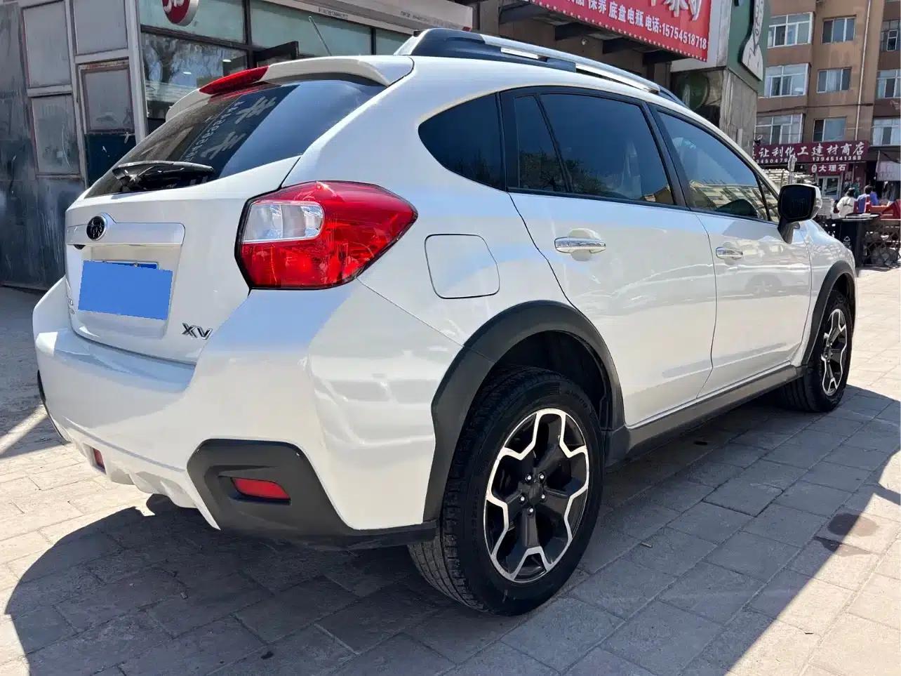 Subaru XV 2012 2.0i Luxury Edition — миниатюра 4