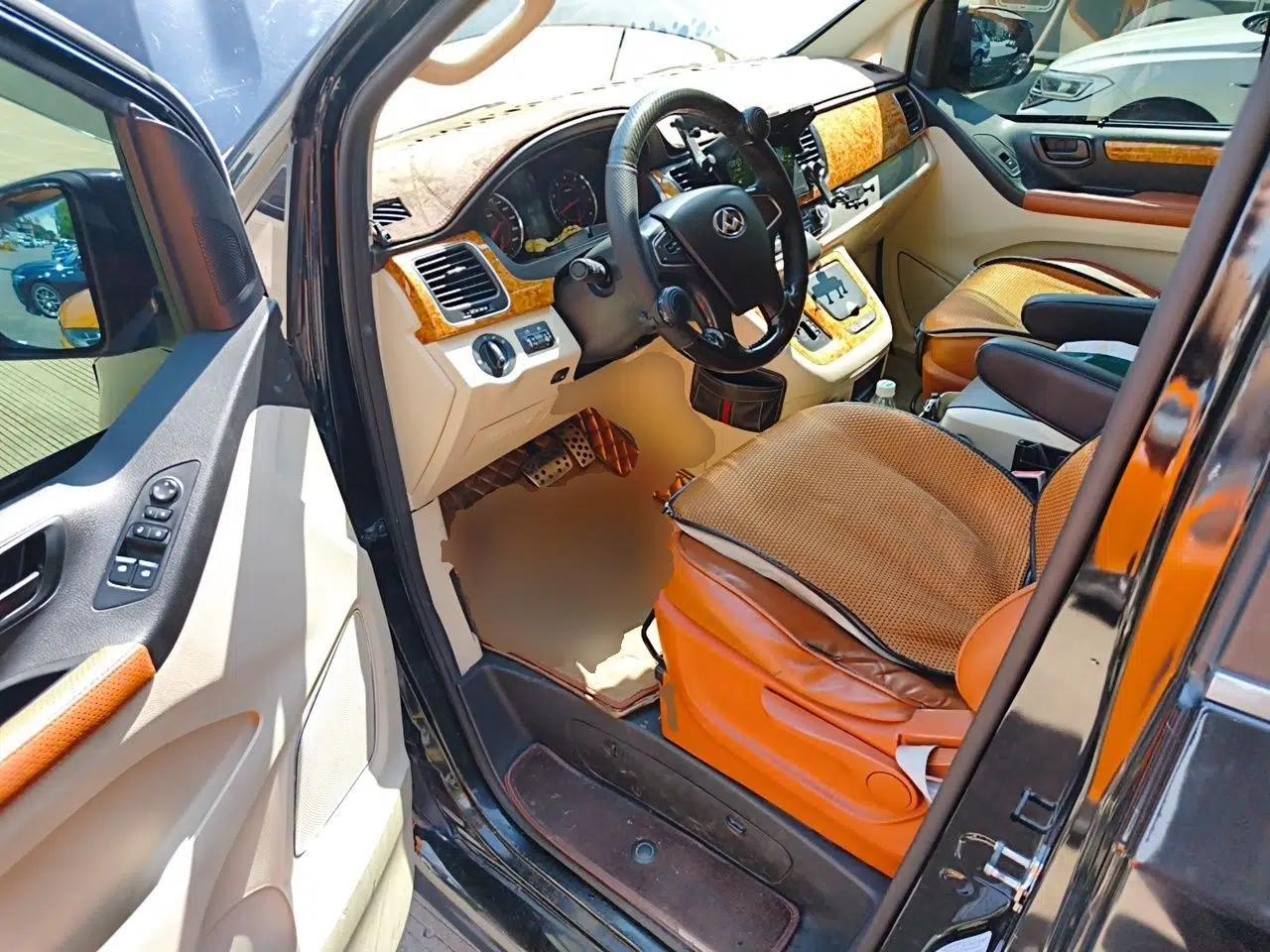 SAIC MAXUS G10 2016 2.0T Automatic Elite Edition — миниатюра 16