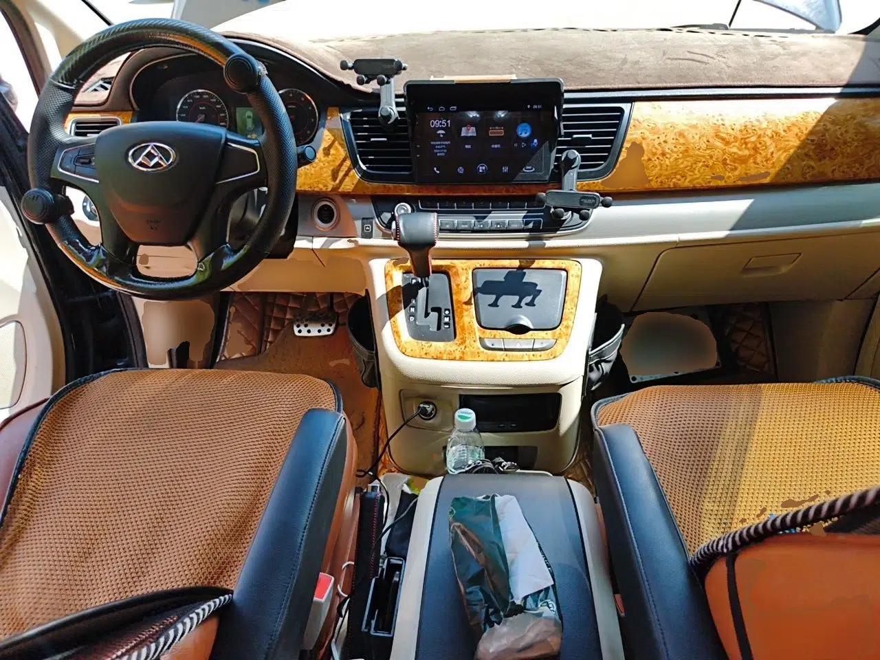 SAIC MAXUS G10 2016 2.0T Automatic Elite Edition — миниатюра 9