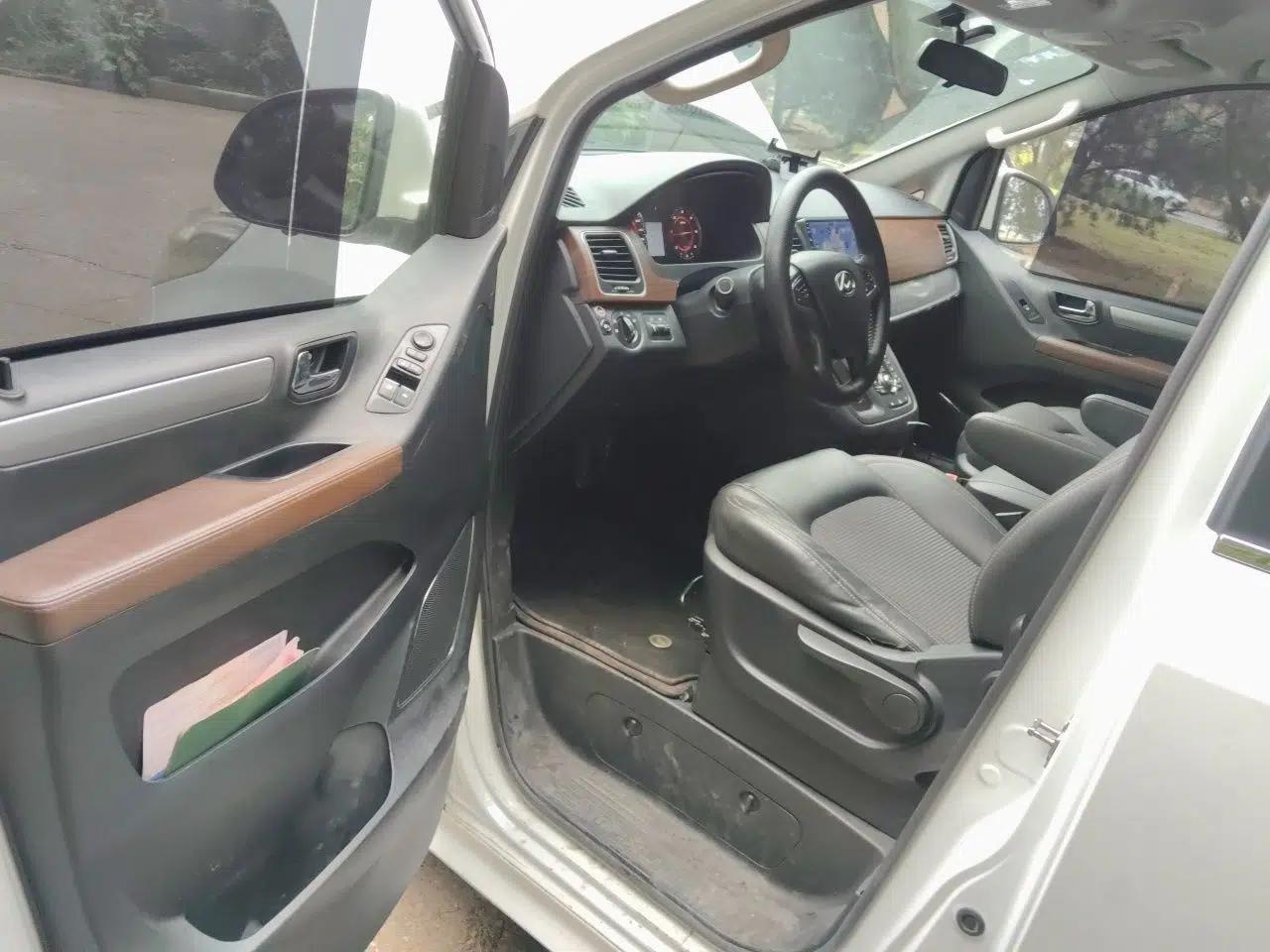 SAIC MAXUS G10 2018 PLUS 1.9T Automatic Elite Edition Diesel — миниатюра 16