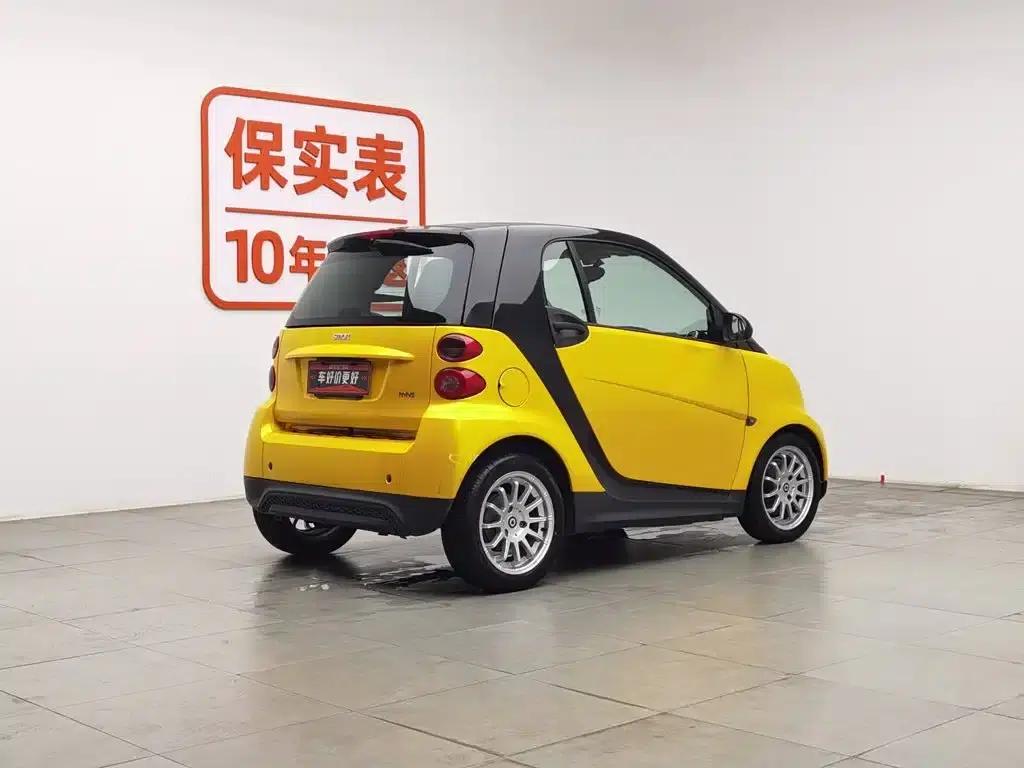 2012 Smart Fortwo 1.0 MHD Hardtop Standard Edition — миниатюра 2