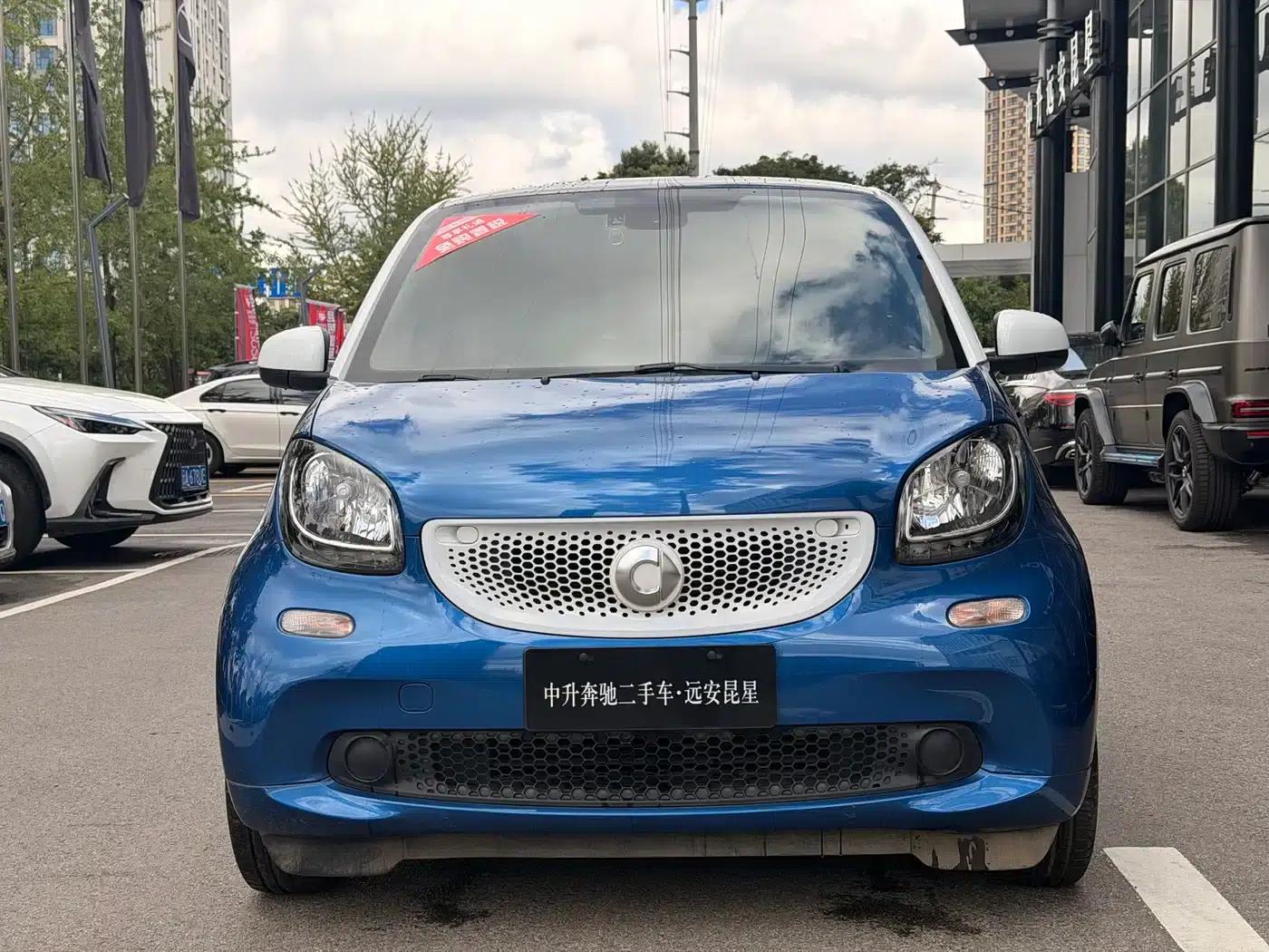 2015 Smart Fortwo 1.0L 52kW Hardtop Passion Edition — миниатюра 2