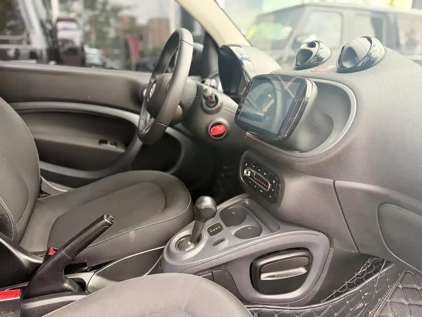 2015 Smart Fortwo 1.0L 52kW Hardtop Passion Edition — миниатюра 18