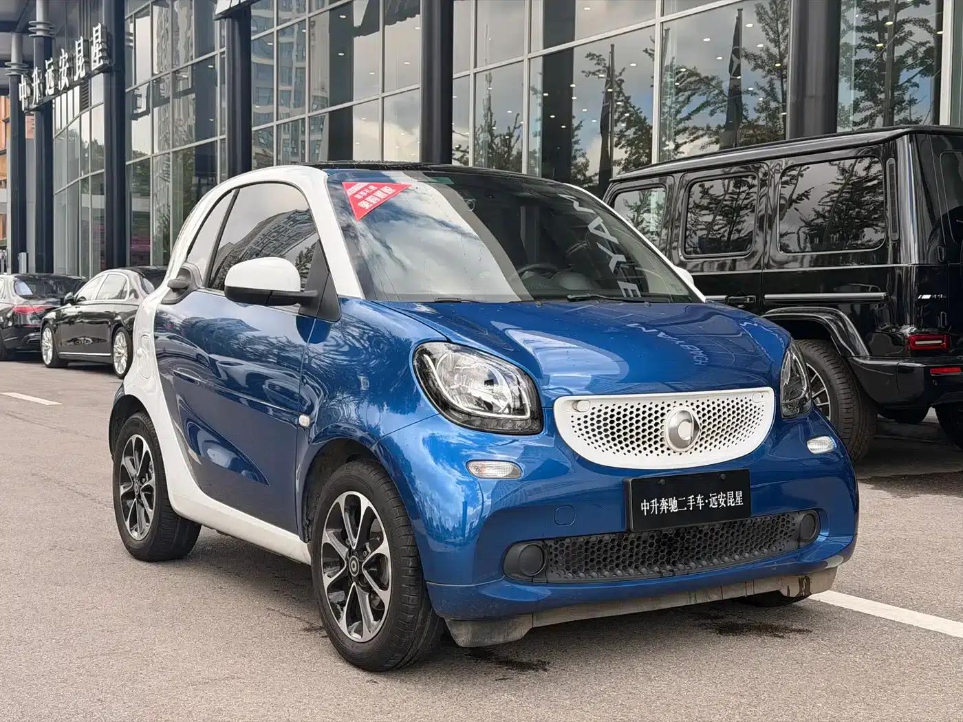 2015 Smart Fortwo 1.0L 52kW Hardtop Passion Edition — миниатюра 3