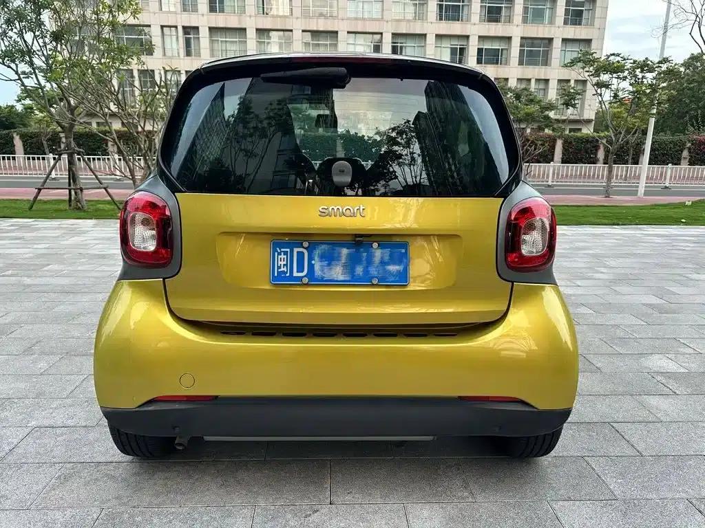 2015 Smart Fortwo 1.0L 52kW Hardtop Dynamic Edition — миниатюра 6