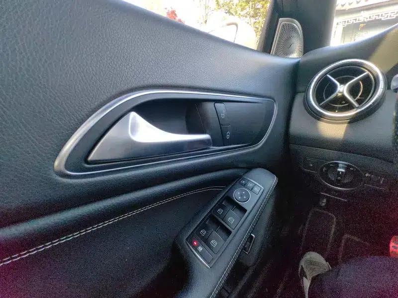 Mercedes-Benz CLA (Imported) 2017 CLA 200 Dynamic — миниатюра 19