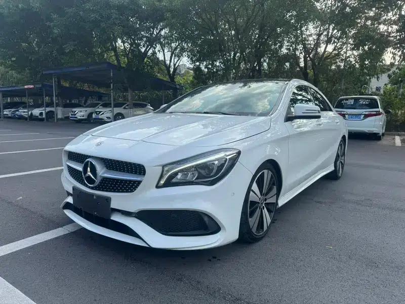 Mercedes-Benz CLA (Imported) 2018 CLA 200 Fashion Edition — миниатюра 1