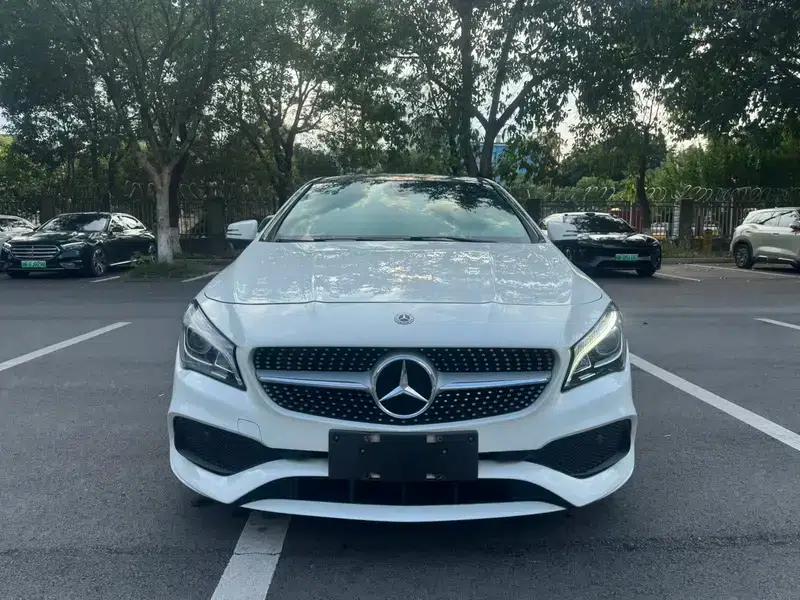 Mercedes-Benz CLA (Imported) 2018 CLA 200 Fashion Edition — миниатюра 2