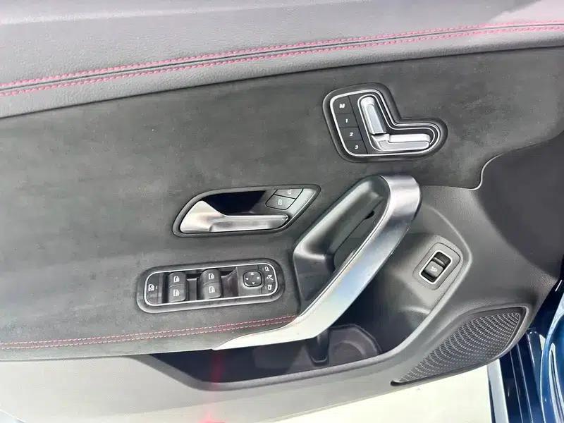 Mercedes-Benz CLA (Imported) 2020 CLA 200 Coupe — миниатюра 17