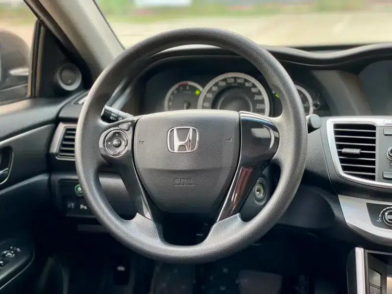 2014 Honda Accord 2.0L LX Comfort Edition — миниатюра 7
