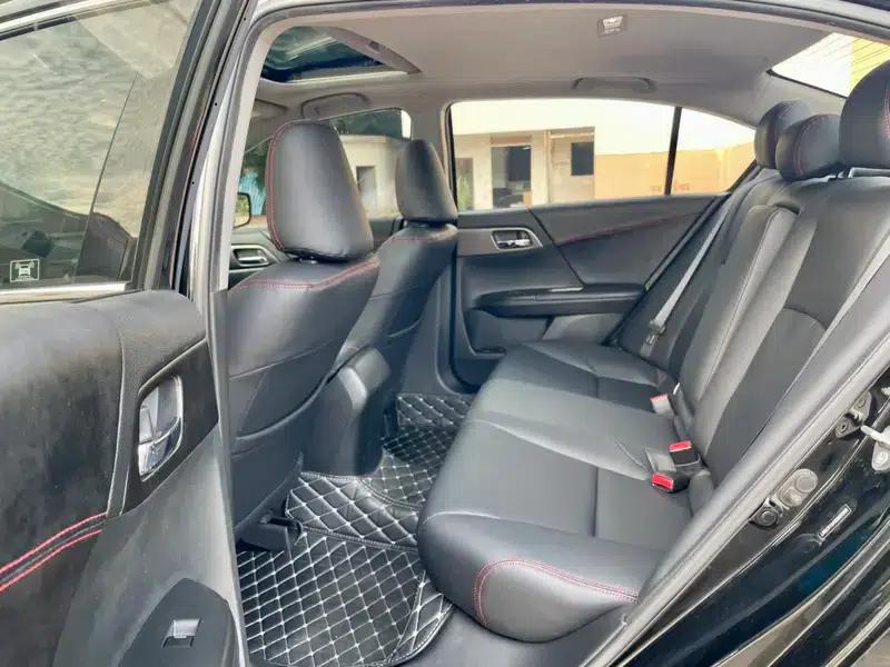 2014 Honda Accord 2.0L LX Comfort Edition — миниатюра 9