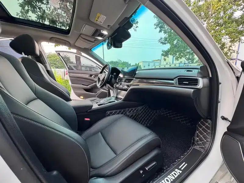 2022 Honda Accord Hybrid 2.0L Phantom Night Edition — миниатюра 8