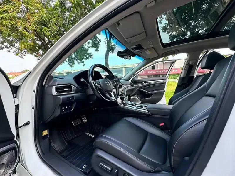 Accord 2022 260TURBO Phantom Night Premium Edition — миниатюра 9