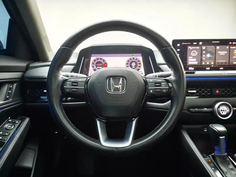 2023 Honda Accord 260TURBO Premium Edition — миниатюра 16