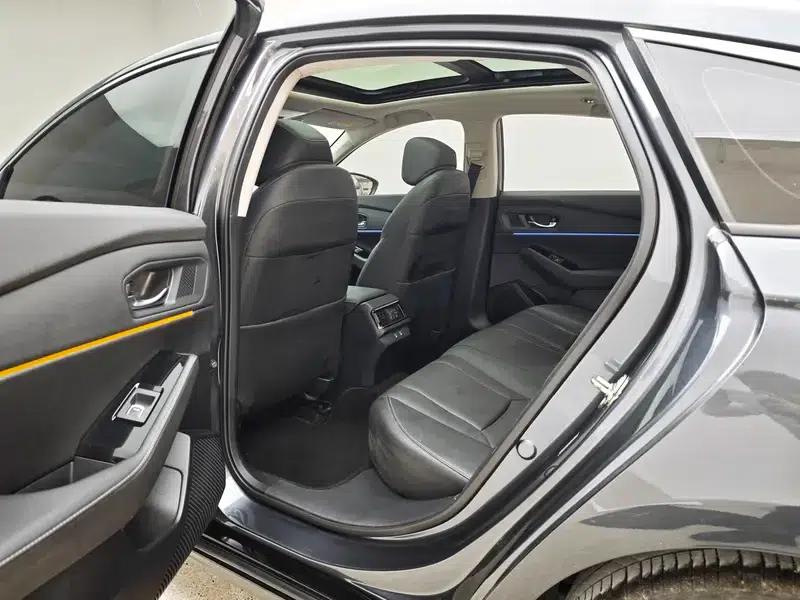 2023 Honda Accord 260TURBO Premium Edition — миниатюра 18
