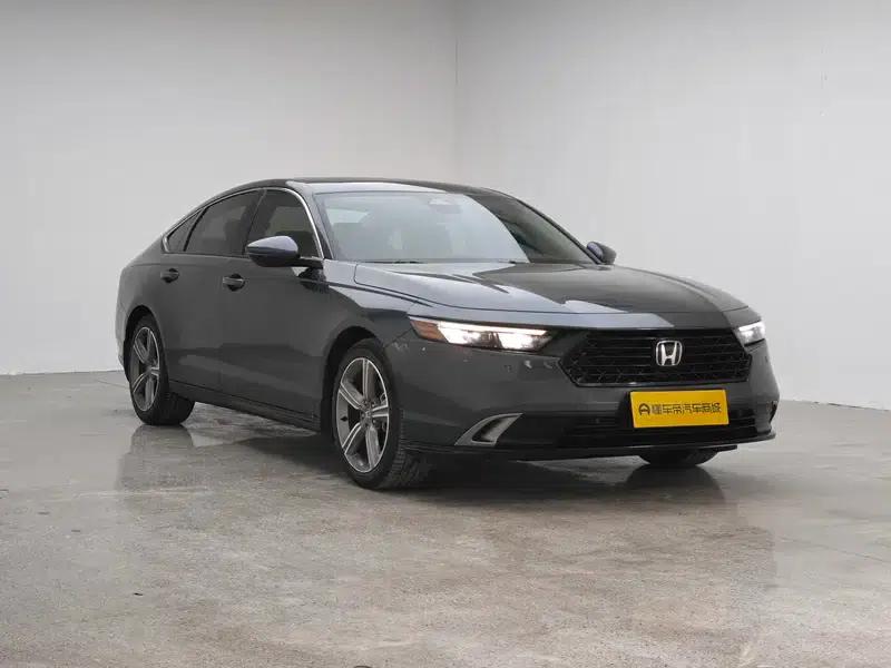 2023 Honda Accord 260TURBO Premium Edition — миниатюра 3
