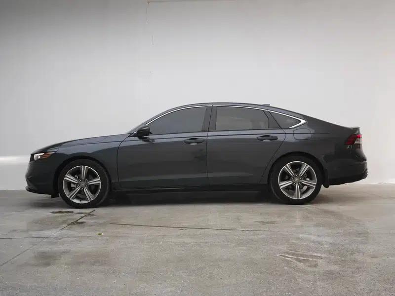 2023 Honda Accord 260TURBO Premium Edition — миниатюра 4