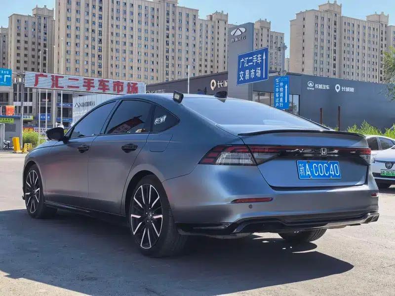2023 Honda Accord 260TURBO Flagship Edition — миниатюра 4