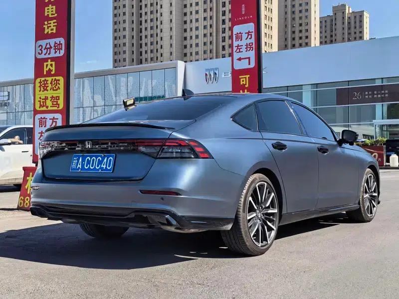 2023 Honda Accord 260TURBO Flagship Edition — миниатюра 6
