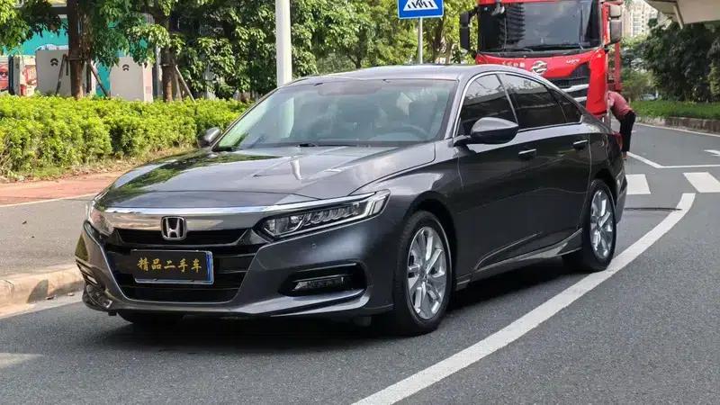 Accord 2021 260TURBO Luxury Starlight Limited Edition — миниатюра 1