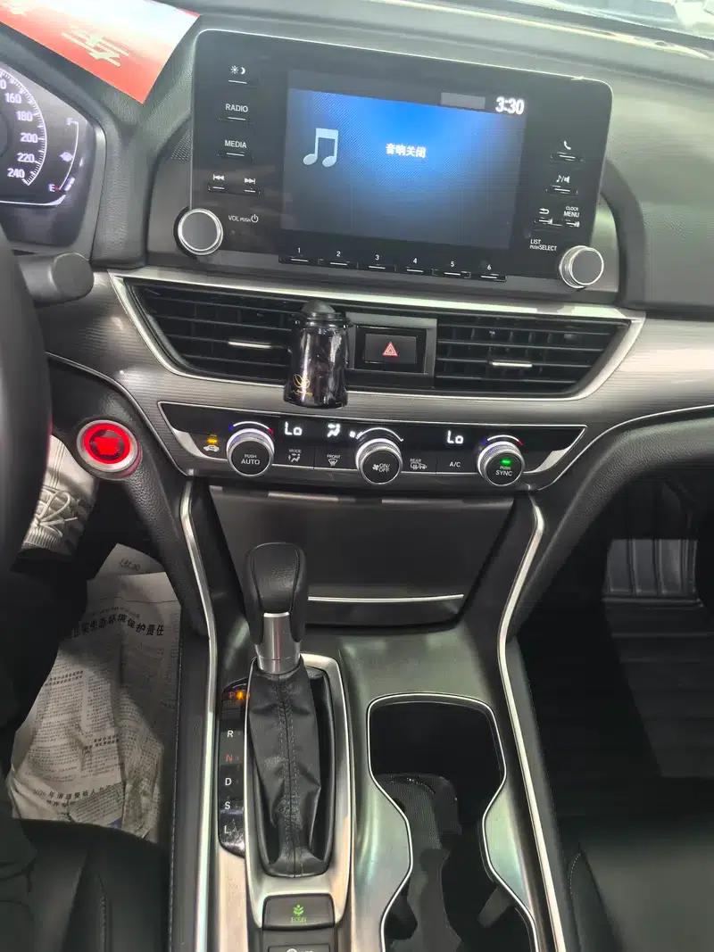 Accord 2021 260TURBO Luxury Starlight Limited Edition — миниатюра 12
