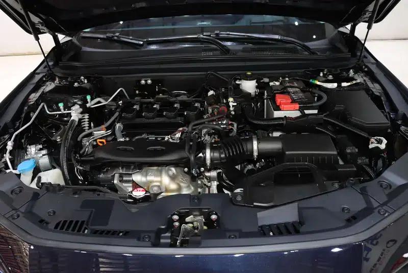 2025 Honda Accord 260TURBO Premium Edition — миниатюра 8