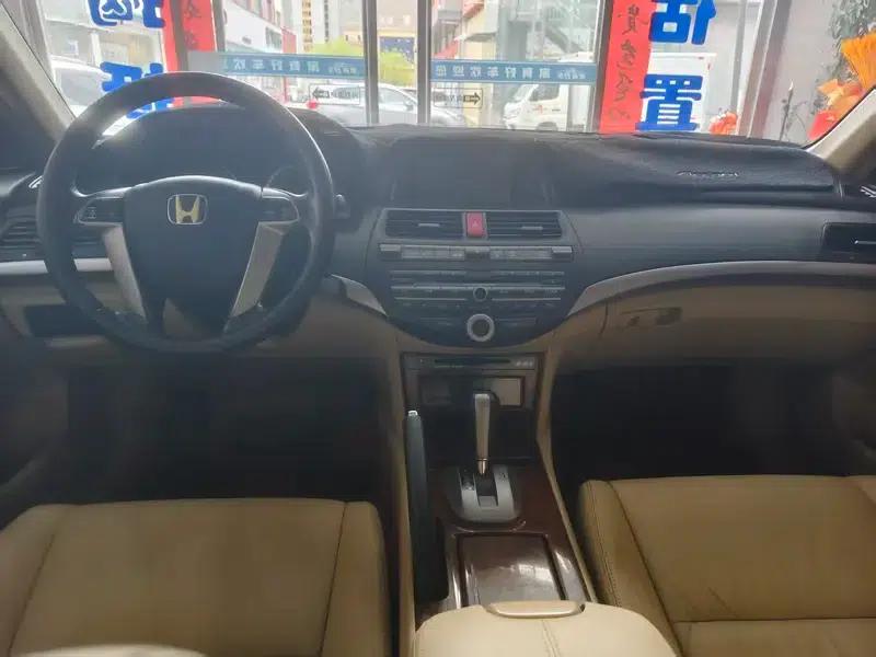Accord 2011 2.0L EX Navi — миниатюра 7
