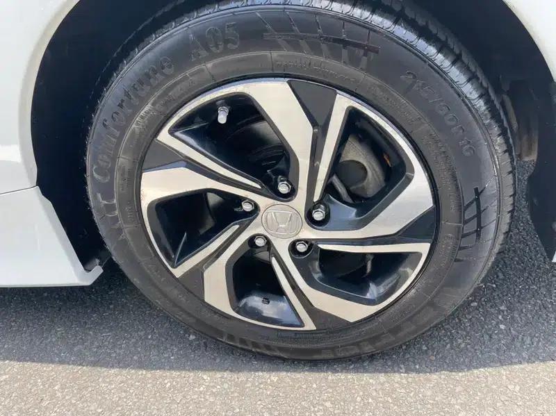 2016 Honda Accord 2.0L Comfort Edition — миниатюра 9
