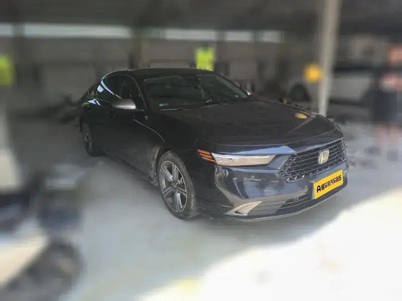 2023 Honda Accord 260TURBO Premium Edition — миниатюра 3