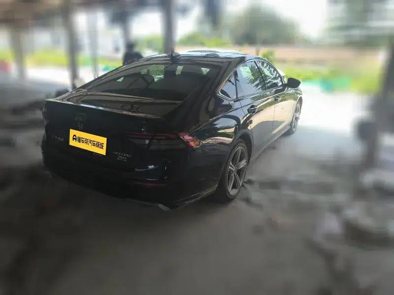 2023 Honda Accord 260TURBO Premium Edition — миниатюра 4