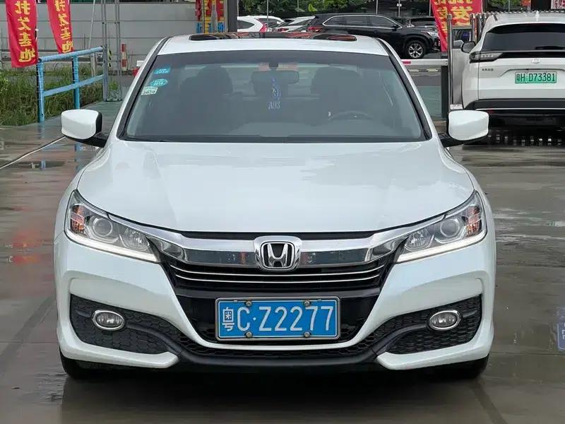 2016 Honda Accord 2.0L Comfort Edition — миниатюра 2