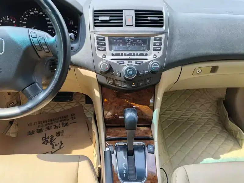 Accord 2007 2.4L Automatic Luxury Edition — миниатюра 9