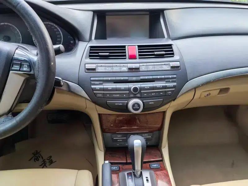 Accord 2012 2.0L SE — миниатюра 8