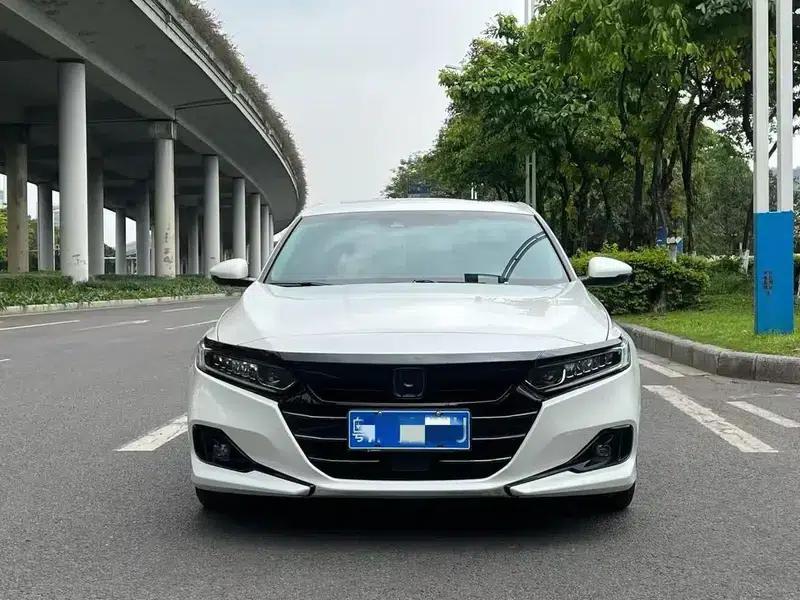 2022 Honda Accord Hybrid 2.0L Elite Edition — миниатюра 2