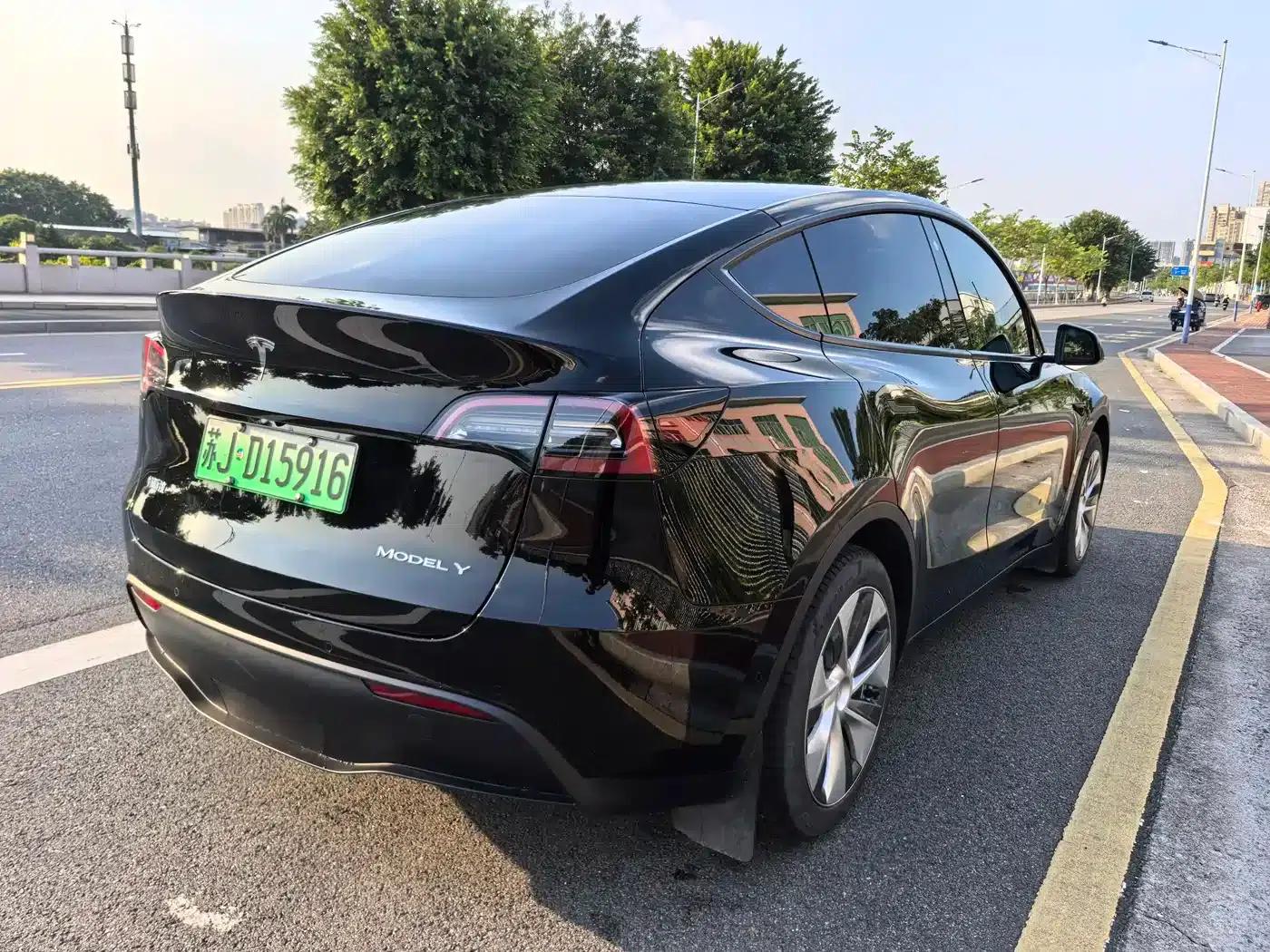 Model Y 2022 Facelift Rear-Wheel Drive Version — миниатюра 5