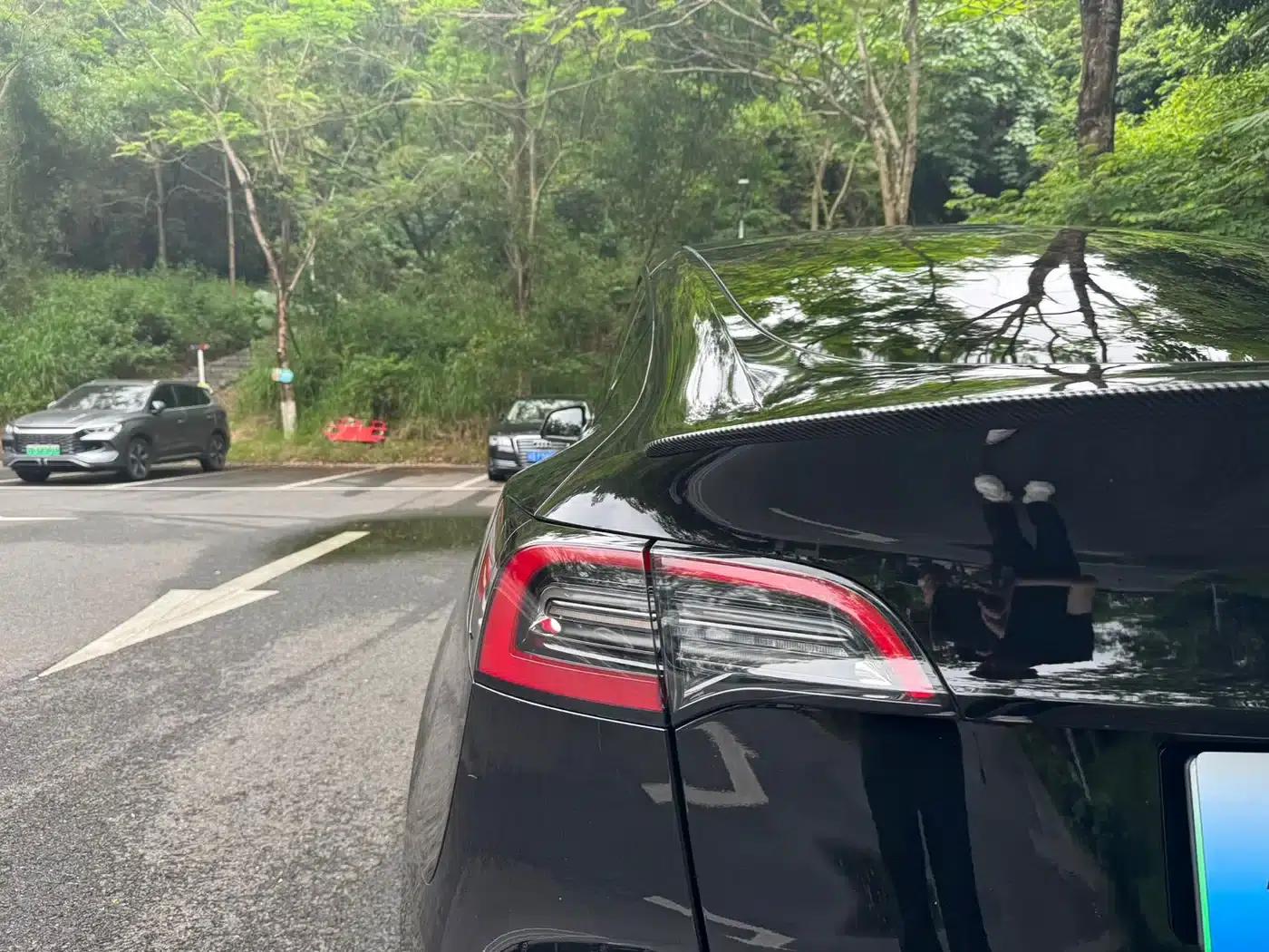 Model Y 2022 Facelift Rear-Wheel Drive Version — миниатюра 12