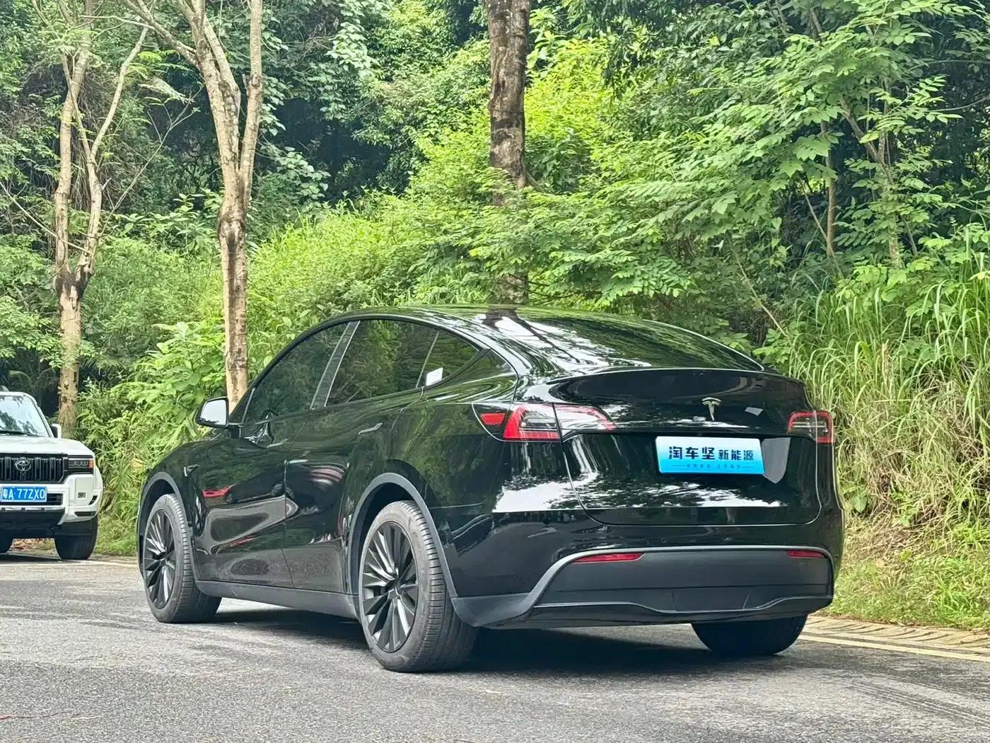 Model Y 2022 Facelift Rear-Wheel Drive Version — миниатюра 3