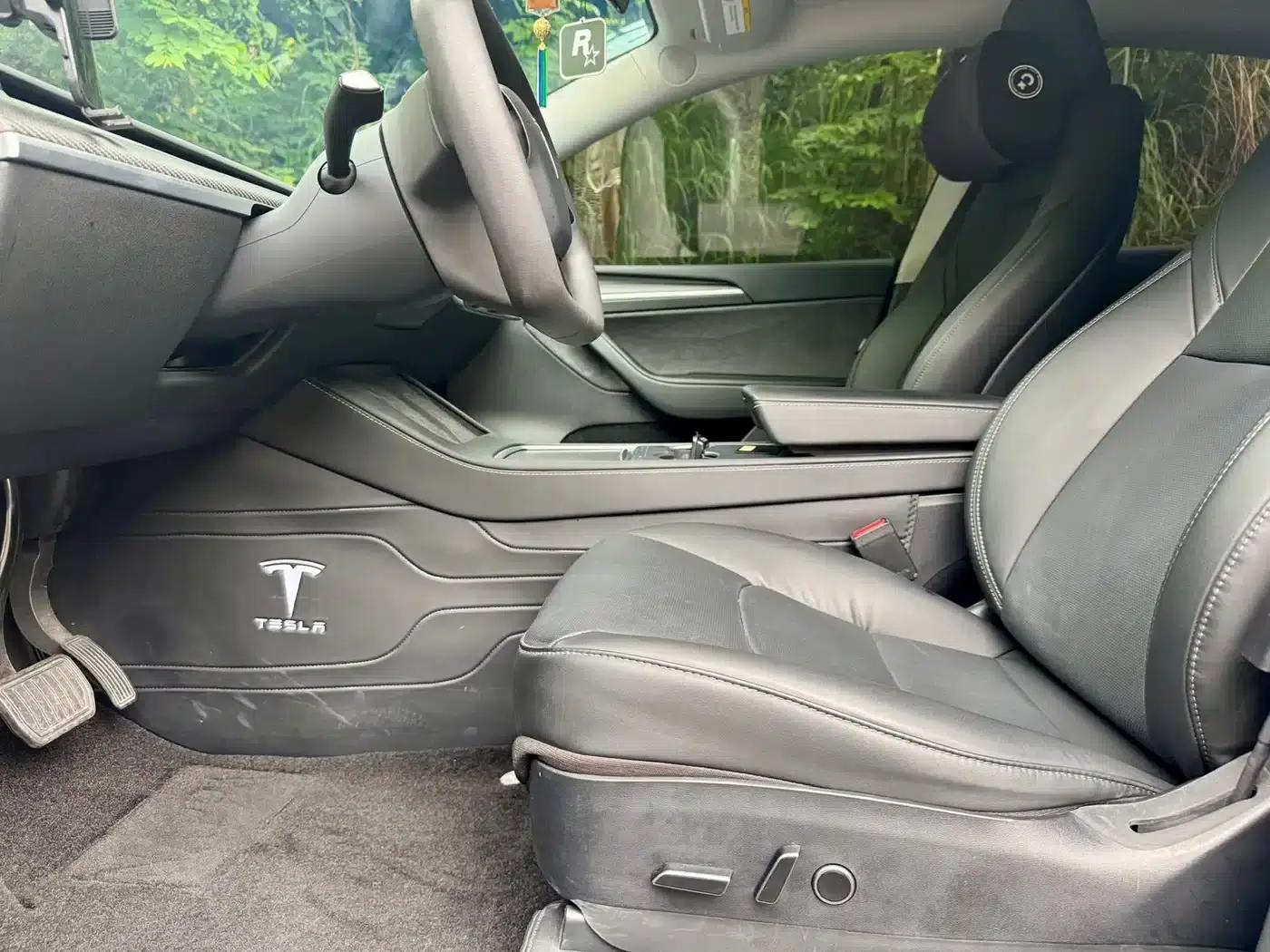 Model Y 2022 Facelift Rear-Wheel Drive Version — миниатюра 4