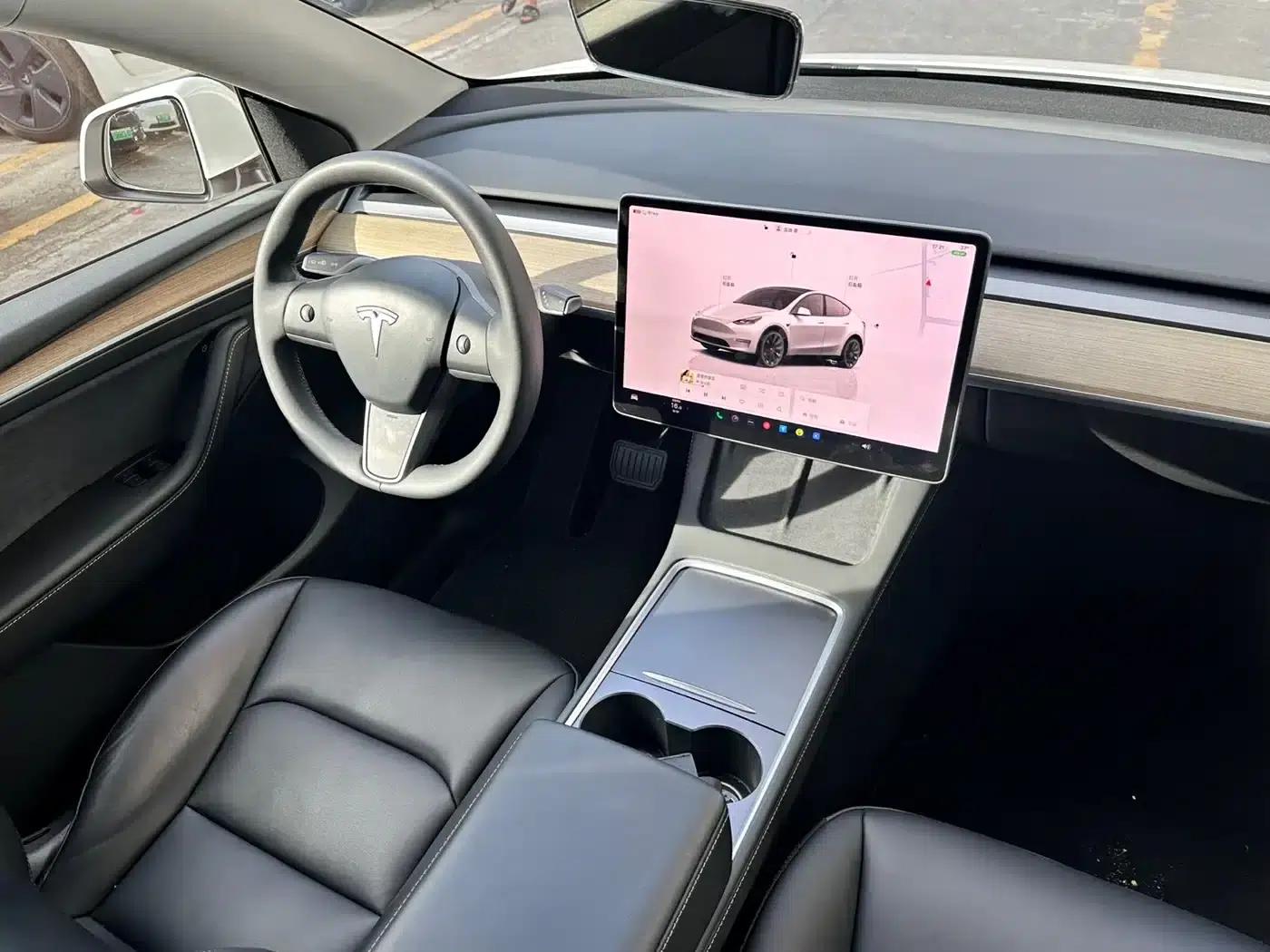 Model Y 2022 Facelift Rear-Wheel Drive Version — миниатюра 16