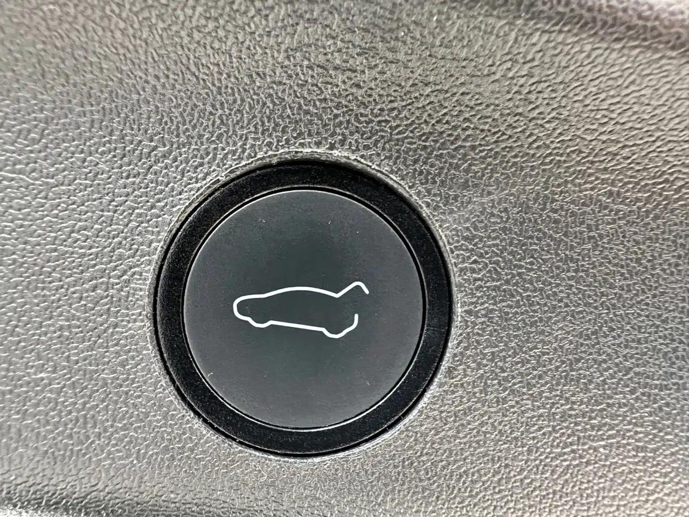 Model Y 2022 Facelift Rear-Wheel Drive Version — миниатюра 19