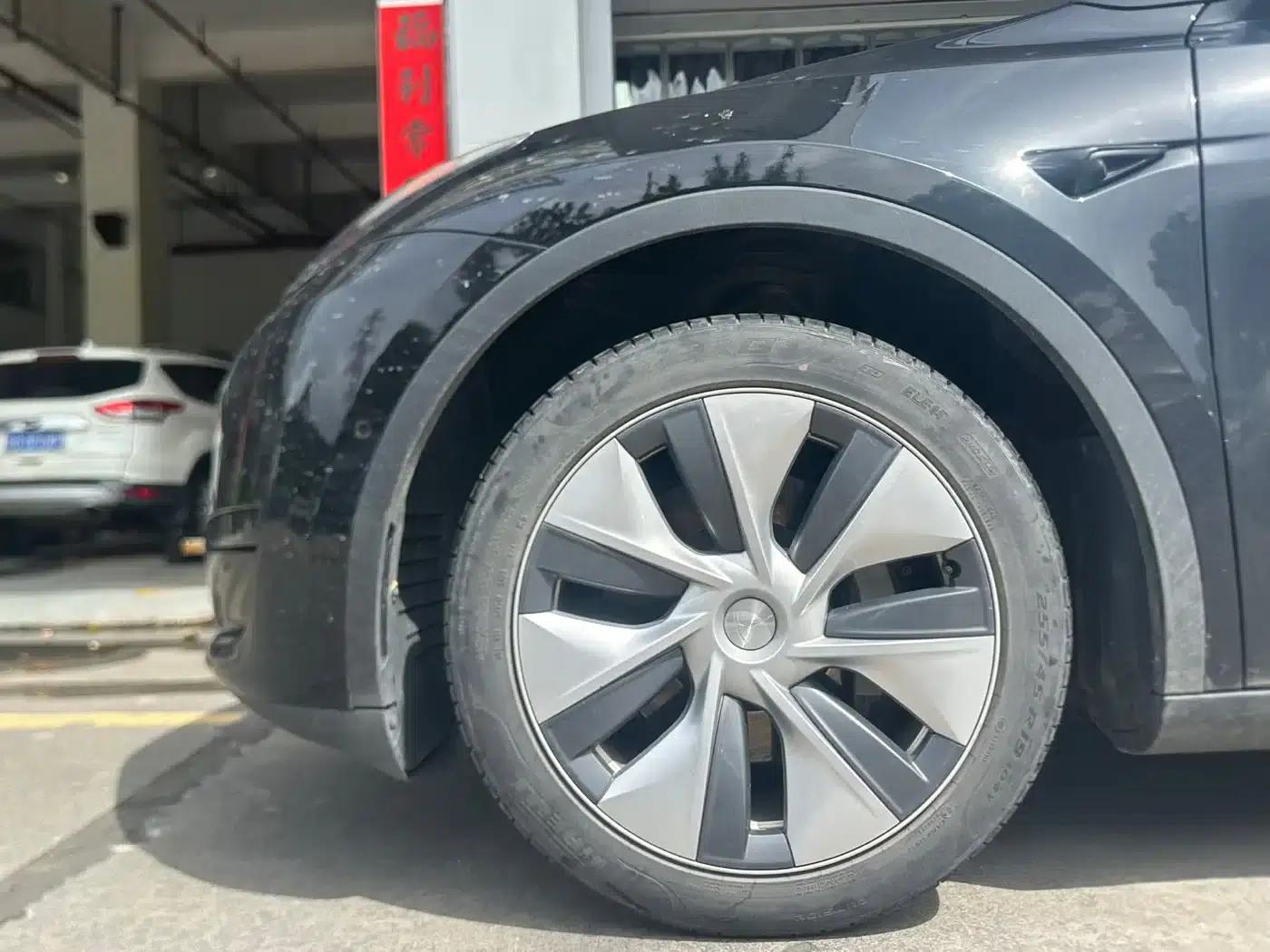 Model Y 2022 Facelift Rear-Wheel Drive Version — миниатюра 11