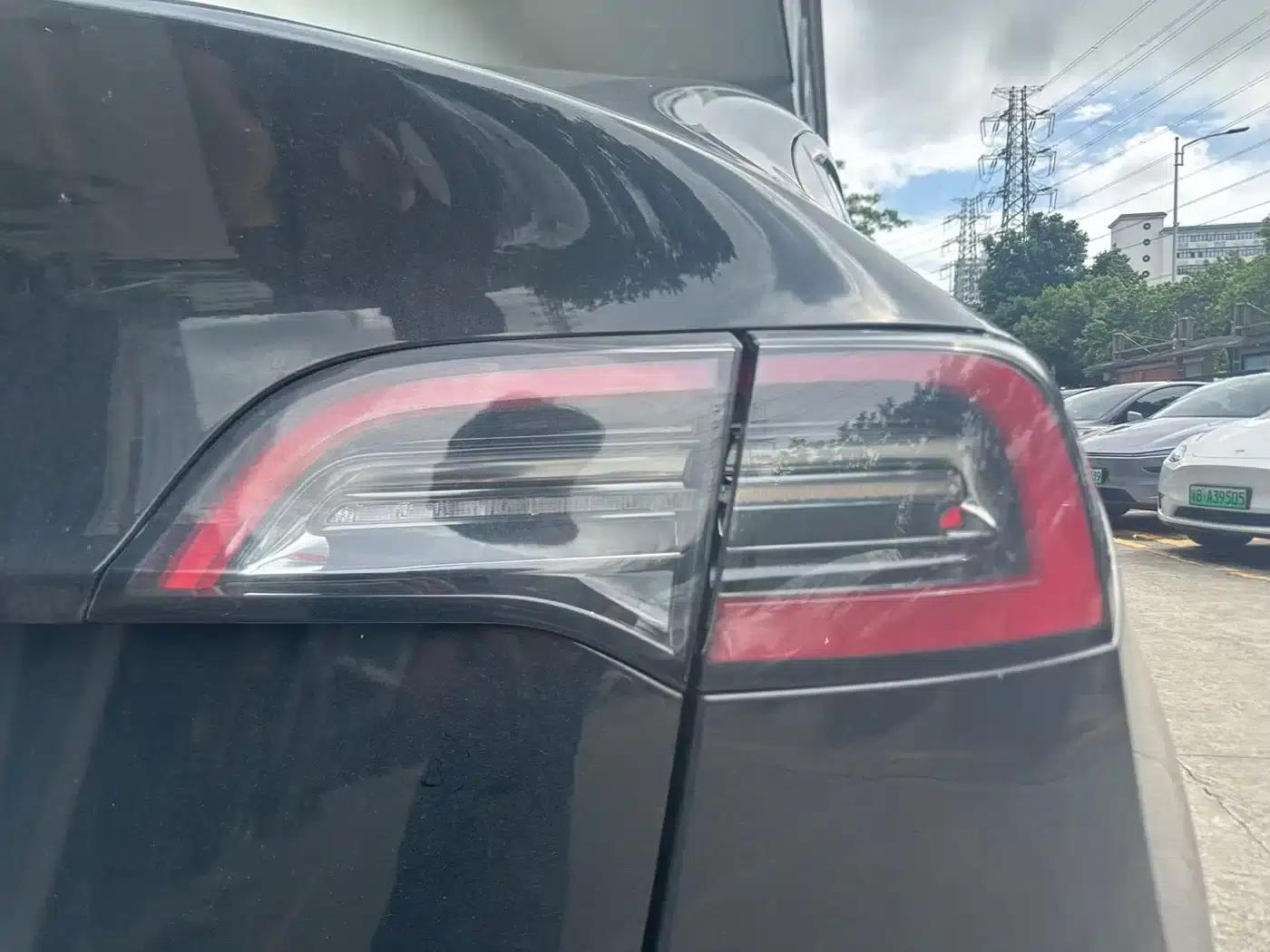 Model Y 2022 Facelift Rear-Wheel Drive Version — миниатюра 17