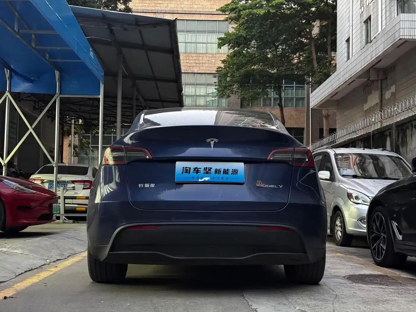 Model Y 2023 Rear-Wheel Drive — миниатюра 6