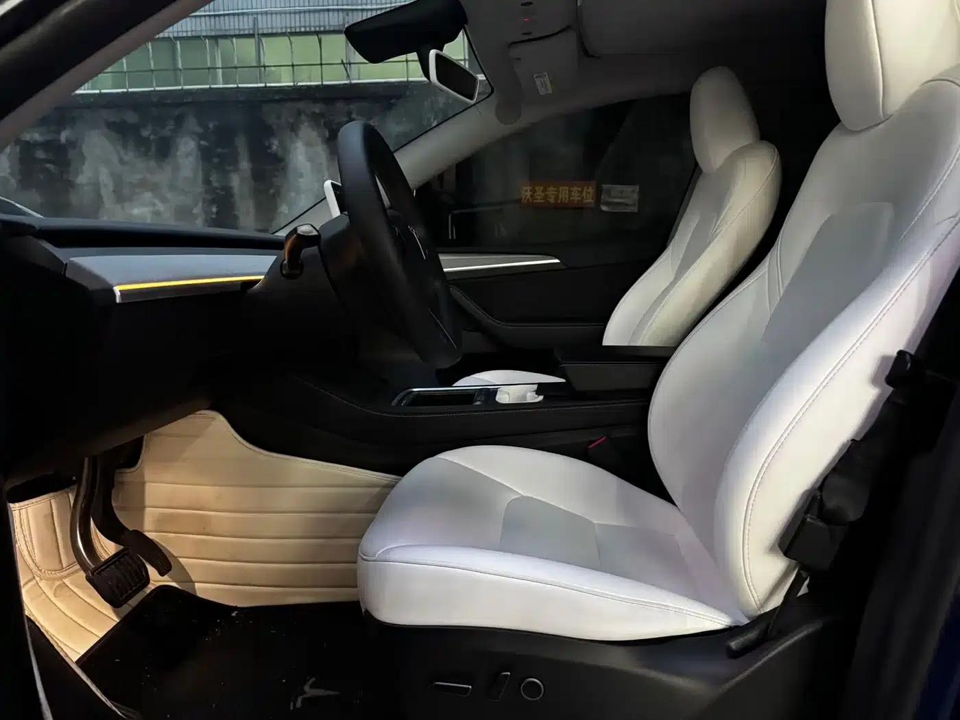 Model Y 2023 Rear-Wheel Drive — миниатюра 7