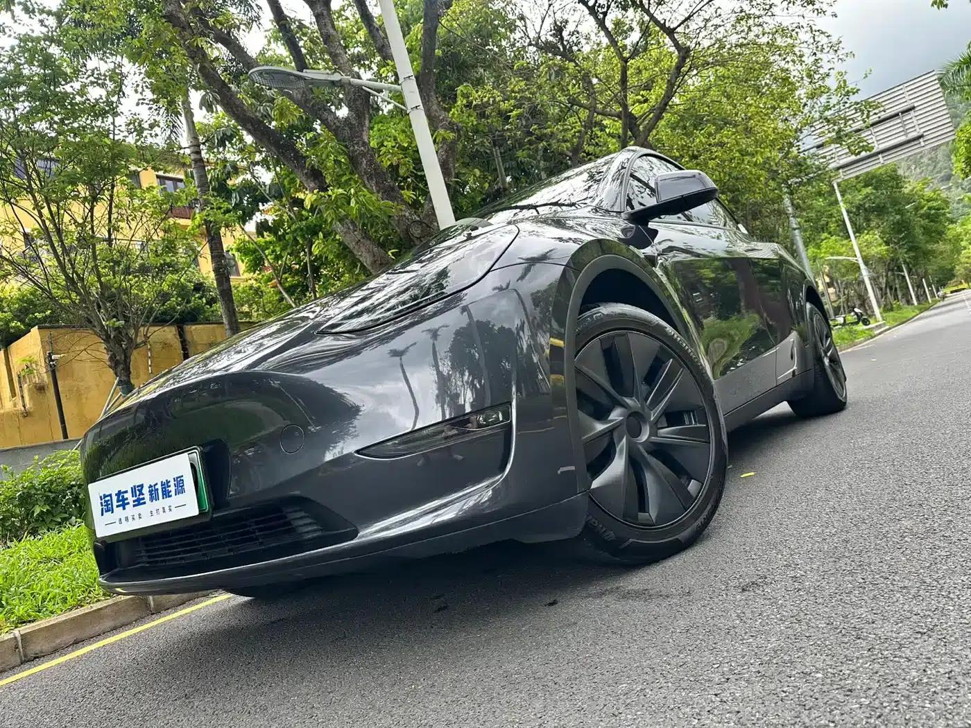 Model Y 2024 Long Range All-Wheel Drive — миниатюра 9